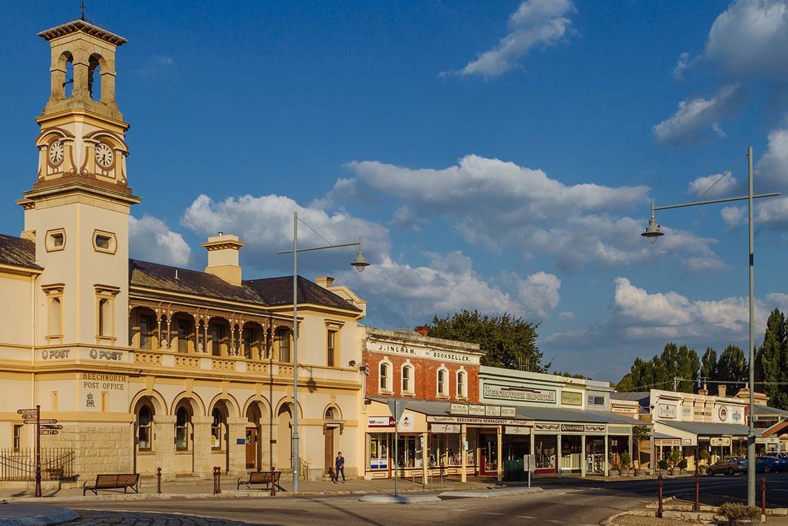 Beechworth Streetscape | King Valley | Jessie's Creek Cottage | Victoria's High Country